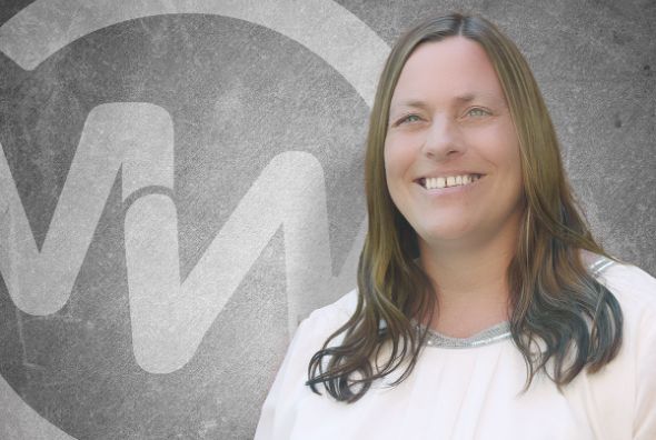 Ansprechpartnerin Angie Wiedemann